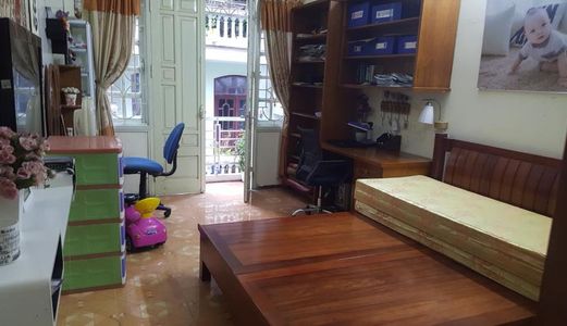 Hơn 4 Tỷ- Nhà 6 Tầng Mới Đẹp - Tặng Lại Toàn Bộ Nội Thất - Gara - Kinh Doanh. Lh 0976425115