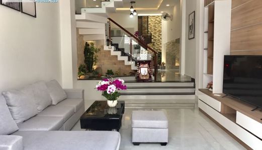 Nhà Phố Thạnh Xuân 22, Diện Tích: 4M X 16M. Đúc Kiên Cố 1 Trệt, 3 Lầu. Đúc 4 Tấm.