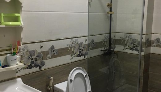 Nhà Mới Xây 2 Năm Nhưng Giữ Nhà Rất Mới (Xem Hình) Nhà Đẹp 6 Tầng, Mặt Tiền 3,6M Nhà Với 5 Phòng Ng