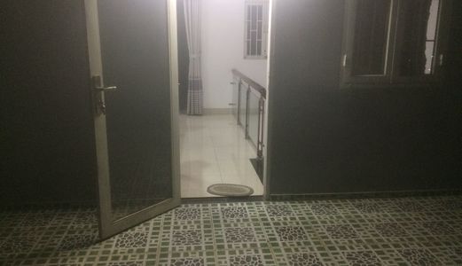Nhà Mt Dt 5X20M2, 1 Trệt 2 Lầu, Sân Thượng  Kdc Bình An, Nằm Trên Đường Mỹ Phước Tân Vạn