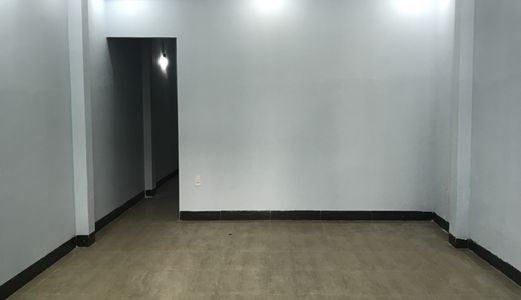 Cho Thuê Nhà Mặt Tiền Hẻm 41 Chuyên Dùng 9. Dt : 4X27M. 5 Phòng Ngủ. Giá 10.5 Triệu/tháng.