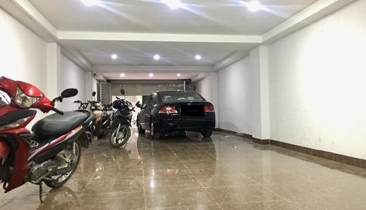 Tuyệt Đẹp- 7 Tầng - Thang Máy - Ô Tô Tránh - Vỉa Hè - P. Hoàng Văn Thái