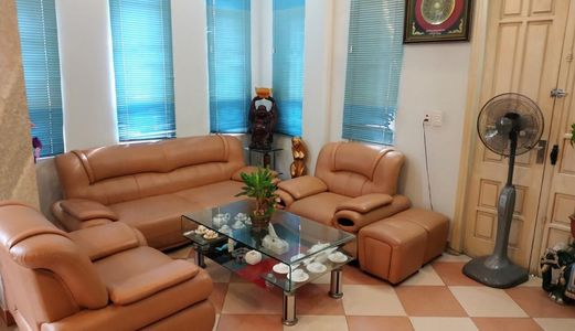 Nhà Đẹp Ngọc Lâm, Phân Lô, Lô Góc, Ô Tô, Diện tích 56m2 x 4 tầng, Mặt tiền 4.5M, Chỉ 4.8 Tỷ