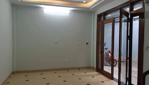 Bán Gấp Nhà  Bùi Xương Trạch, Thanh Xuân, Hơn 3 Tỷ, 5 Tầng, 35M2 Bán Nhà, Ô Tô Đỗ Cửa.