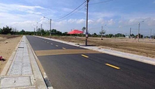 Mở Bán Đất Nền Thổ Cư, Ngay Chợ, Sát Khu Công Nghệ Becamex, Dân Đông