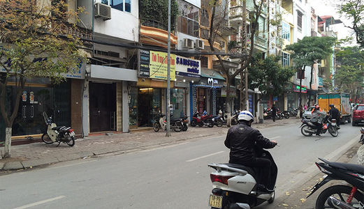 Bán Nhà Giá Rẻ, Ngõ Ô Tô, Mt 7M, 70M2 Đội Cấn, Đầu Tư Sinh Lời