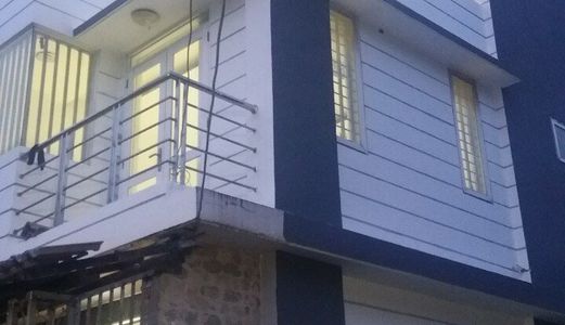 Bán Nhà Hẻm 1806 Huỳnh Tấn Phát. Diện tích 4.5x15M. 1 Trệt, 2 Lầu, sân thượng. Căn Góc. Giá 3.85 Tỷ.