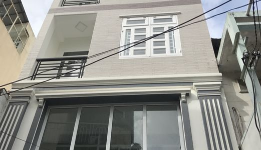 Bán Nhà Phường 8, Quận 4, Hẻm Xe Hơi, Diện Tích 4.7X7M, 1 Trệt, 1 Lửng, 2 Lầu, Sân Thượng, Tặng Bộ Sofa. Giá 5.1 Tỷ .