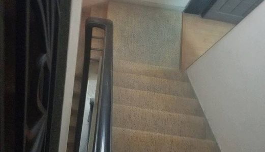 Cần Bán Nhà Phố Cù Chính Lan (Ô Tô Đỗ Cửa) - Diện Tích: 57M2 - 5 Tầng - Giá: 5,7 Tỷ