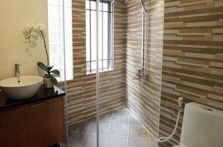 Hàng Hót Trở Lại! Bán Nhà Tôn Thất Tùng, Đống Đa, 34M2, 5 Tầng, 4.55 Tỷ.