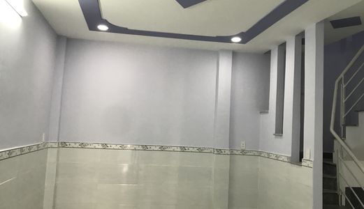 Bán Nhà Hẻm 49 Phạm Hữu Lầu, Diện Tích 5X6M, 1 Trệt, 1 Lầu, 2 PN, 2 WC. Giá 1.25 Tỷ .