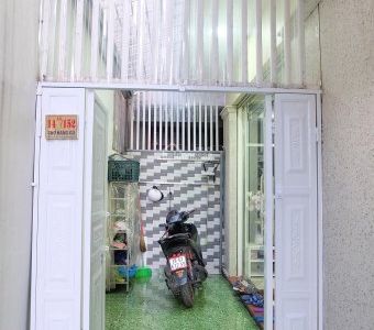 Cần Bán Gấp Nhà 3,5 Tầng Thiết Kế Đẹp Có Sân Cổng Riêng Ngay Chợ Hàng Cũ, Chủ Nhà: 0907.69 69 11