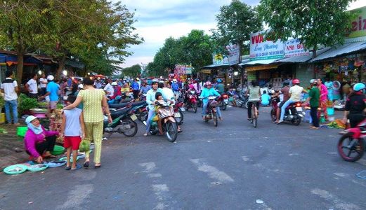 Định Cư Nước Ngoài Lâu Dài, Cần Bán Gấp Lô Đất Mặt tiền Chợ Và 16 Phòng Trọ Cho Thuê Kín Cách Khu Công Nghiệp 200M