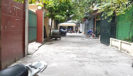 Nhà Nguyễn Đức Cảnh Mới Đẹp, 42M2 X 5 Tầng, 6 Phòng Ngủ, 2.8 Tỷ.