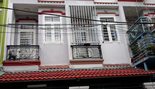 Bán Nhà Hxh Đsh,shr .2266 Htp . Dt 3X12M. 1Tr,2L,4Pn,3Wc . Giá 1.65 Tỷ .