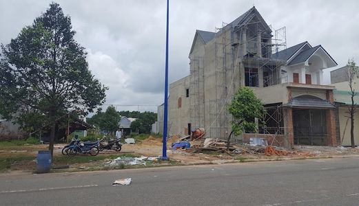 Chính Chủ Cần Vốn Bán Gấp 360M2 Đất + 16 Phòng Trọ Trong Khu Đô Thị Mới Bình Dương