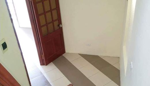 Bán Nhà Riêng Kim Giang,Thanh Xuân 40M, 5 Tầng, Chỉ 2,5 Tỷ,Lh 0961477603.