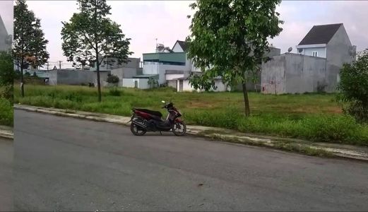 Chính Chủ Cần Bán Lô Đất 450M2 Giá 900Tr Ngay Ngã Tư Trạm Thu Phí Lái Thiêu, Thuận An, Bình Dương