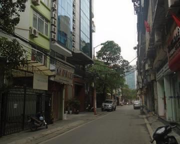 Hiếm! Bán Gấp Nhà Phố Kim Mã , Nhà 2 Tầng Cực Đẹp, Oto Đỗ Cửa, Dt 60M2, Mặt 5M, Giá 6,3 Tỷ.