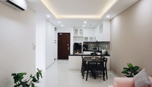 Cho Thuê Gấp Goldview Q4:55M2,1 Phòng Ngủ,Full Nội Thất Như Hình Lh 0901741217