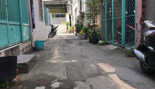 Cần Bán Gấp Nhà Nát Phan Văn Trị, P.14, Bt: 4X10M, Chỉ : 3.55 Tỷ