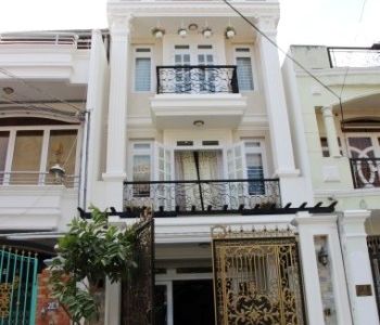 Cần Bán Căn Nhà Diện Tích 120M2 - Tôi Chính Chủ Cần Bán Nhà 1 Trệt 2 Lầu Mặt tiền Đường Trần Văn Giàu