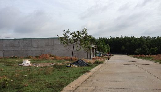 Chính Chủ Cần Bán Lô Đất 450M2 Giá 400 Triệu, Sổ Hồng, Thổ Cư 100%