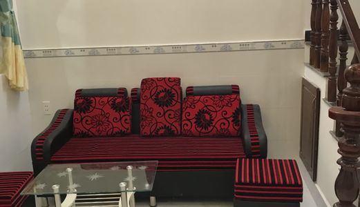 Bán Nhà Đẹp HXH 49 Phạm Hữu Lầu, Diện Tích 6X5M, 1 Trệt, 1 Lầu, 2 PN, 2 WC. Giá 1.6 Tỷ .