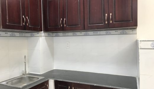 Bán Nhà Đẹp HXH 49 Phạm Hữu Lầu, Diện Tích 6X5M, 1 Trệt, 1 Lầu, 2 PN, 2 WC. Giá 1.6 Tỷ .