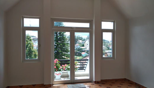 Bán Biệt Thự Sân Vườn Cách Hồ Xuân Hương Đà Lạt Chỉ 500M. Giá Rẻ Nhất Thị Trường.