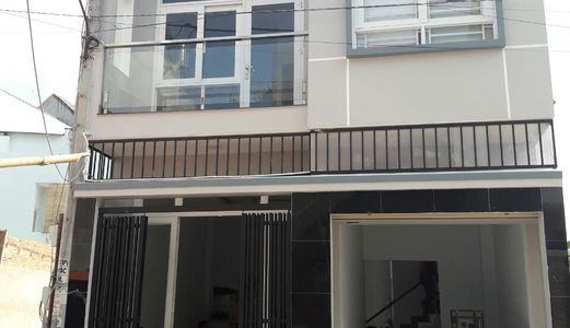 Nhà Đẹp 90.7M2, 3 Phòng gủ, Có Gara, Hẻm 4M, Giá 3,65 Tỷ