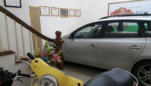 Ngõ Ô Tô Tránh, Nhà Tuyệt Đẹp, Bán Nhà Lạc Long Quân, Cầu Giấy, 62M2, 5 Tầng, 8 Tỷ