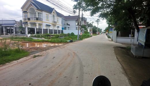 Đất Thổ Cư 100% Mt Nguyễn Hải Dt 120M2.Giá Thấp Hơn Thị Trường 4-8 Triệu/m2