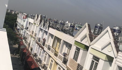 Bán Nhà Thị Trấn Nhà Bè . Căn Góc .dt 6X14M. 1Tr,2L,st .đường 10M. Giá 5.2 Tỷ .