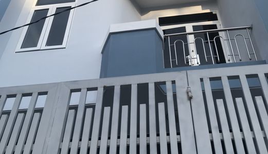 Cho Thuê Nhà Nguyên Căn Khu Hoàng Quốc Việt, Diện Tích 5X18M, 1 Trệt, 2 Lầu, 4 PN. Giá Thuê Rẻ Nhất 18 Triệu