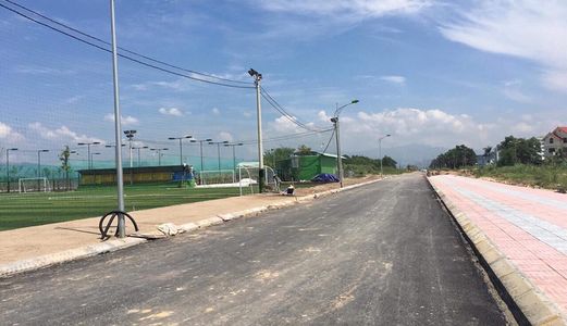 Chính Chủ Bán Đất Biệt Thự A -240M Đầu Ghềnh Nhìn Ra Sân Bóng Thẩm Gia