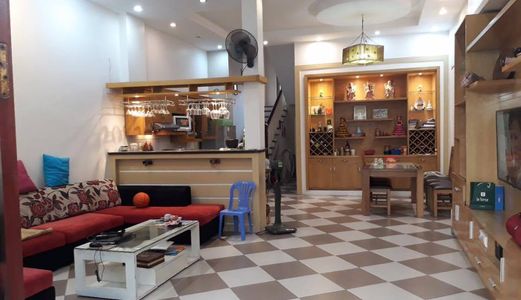 Nhà Định Công Thượng 40M2 X 5 Tầng, Mới Đẹp, Lô Góc, 2.7 Tỷ.