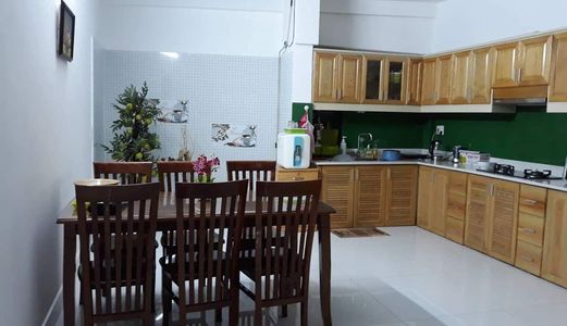 Nhà Hẻm Xe Tải 2 Tầng Lạc Long Quân Tân Bình Chỉ 4,2 Tỷ