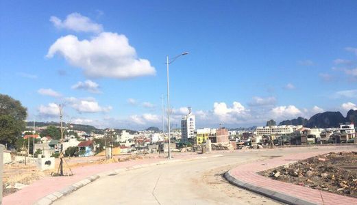 Chính Chủ Bán Nhiều Ô Đất 85M Kđt Đồi Ngân Hàng,cột 2,hạ Long