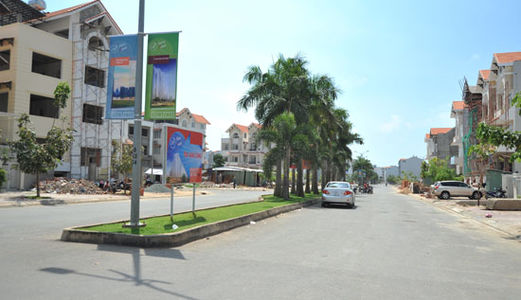 Bán Đất Biệt Thự Lô J Khu Him Lam Kênh Tẻ Quận 7, Diện Tích 10X20M, Giá 96 Triệu/m2. Lh 0932623406