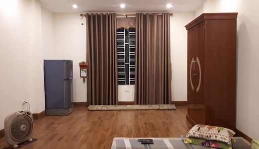 Hàng Siêu Đẹp Ô Tô Đỗ Cửa, Kim Giang,5 Tầng, 50M2, Chỉ 3.9 Tỷ