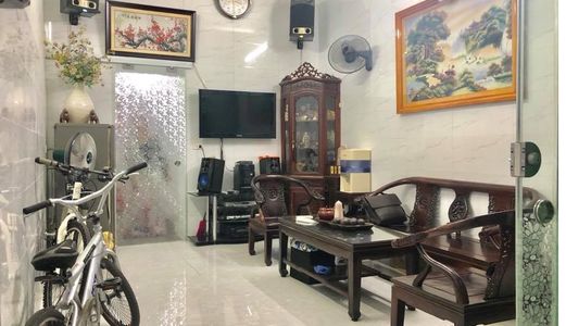 Nhỏ Tiền, Nhà Đẹp, Gần Phố, Trung Tâm Đống Đa, Giá 2.7 Tỷ