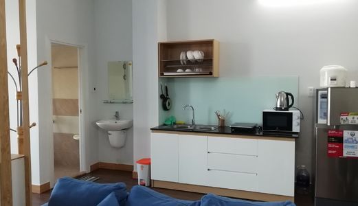 Cho Thuê CH 45M2 Full Nội Thất Đường Hoài Thanh, Gần Cầu Trần Thị Lý, Asia Park. Lh 0983.107.239