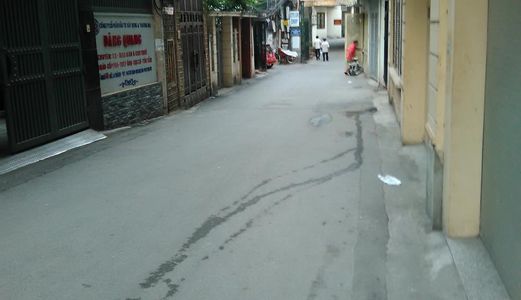 Bán Đất Sổ Đỏ Chính Chủ 95M2 Mặt Tiền Đê La Thành - Chỉ 10,86 Tỷ.