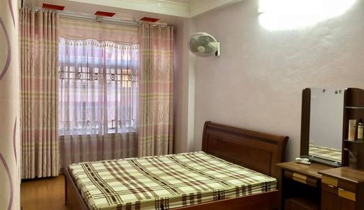 4,6 Tỷ Nhà 6 Tầng Lô Góc, Ô Tô Đỗ Cửa, Đống Đa, Tặng Lại Nội Thất.