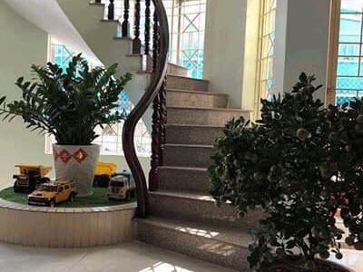 Đinh Cư Nước Ngoài Cần Bán Gấp Căn Biệt Thự Khu Họ Lê 9x18.5M, 1 Lầu Mặt Tiền Đường 16M