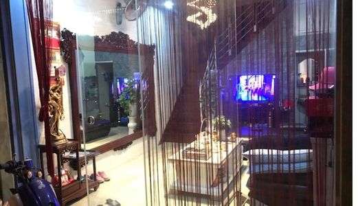 Nhỏ Xinh Lung Linh – Tặng Lại Nội Thất – Giá 1.95 Tỷ - Khu Vực Trung Tâm