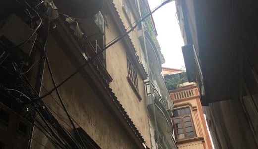 Nhà Đẹp Nguyễn Trãi Tx, Dt 32M2 * Mt 4.7M, Chỉ 3.05 Tỷ - Lh 090.622.3588