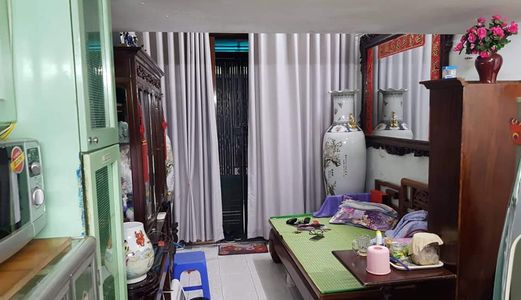 Bán Nhà  Núi Trúc Ba Đình 26M 6 Tầng Mặt Tiền 3.2 M Giá 3.18 Tỷ, Đẹp Không Tì Vết.