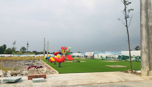 Cần Bán Lô Đất Sát Công Viên Thích Hợp Để Đầu Tư Hoặc Xây Ở - Lh 0987996191